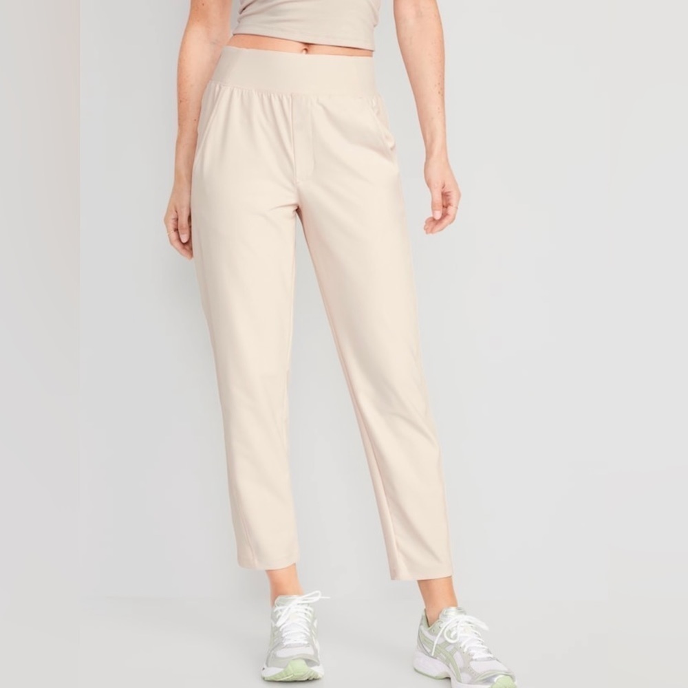 NWT! Old Navy Wish Bone High-Waisted PowerSoft Combination Taper Pants 🧩